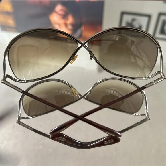Authentic Tom Ford Sunglasses - Picture 5 of 8